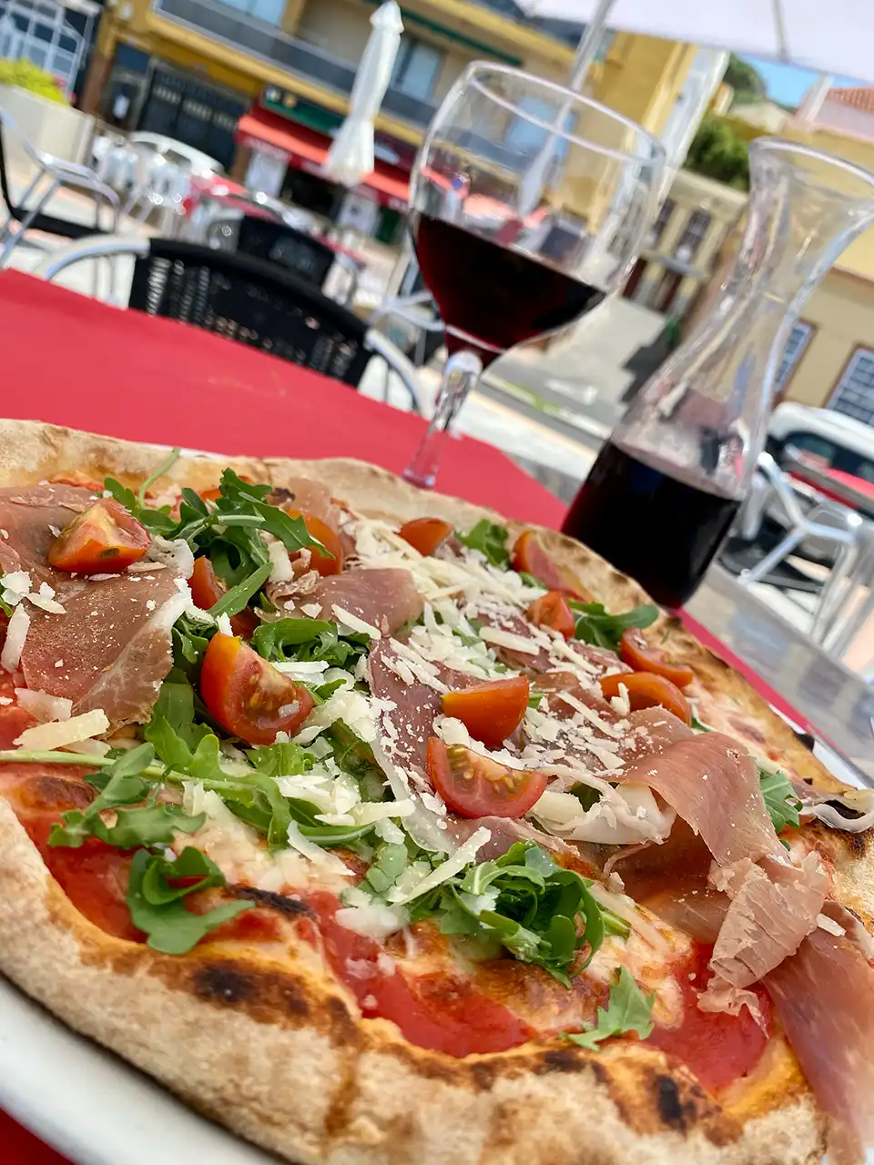 Restaurante Atipico - Italiano Cafe Wine Bar en Tazacorte en La Palma